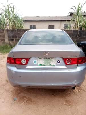 A picture of Honda Accord 05