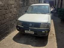 used nissan hardbody