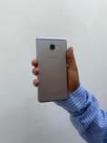 A picture of SAMSUNG C7
