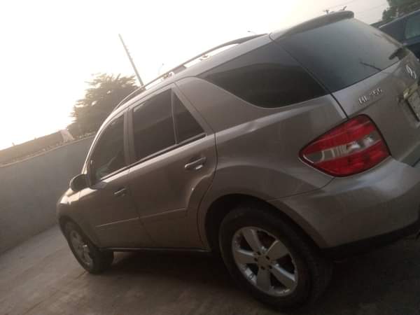 A picture of TODAY DEAL MERCEDES BENZ ML350 2007 Engine Gear Ac Nothing