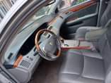 A picture of 2005 Toyota Avalon
