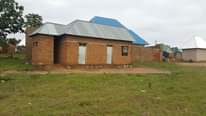 A picture of jipatie nyumba inauzwa nyumba ina chumba kimoja na sebure moja
