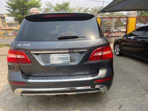 A picture of Benz ml 350 4matic 2014 model full option with navigation