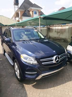 A picture of Clean non accidented gle 350 32m