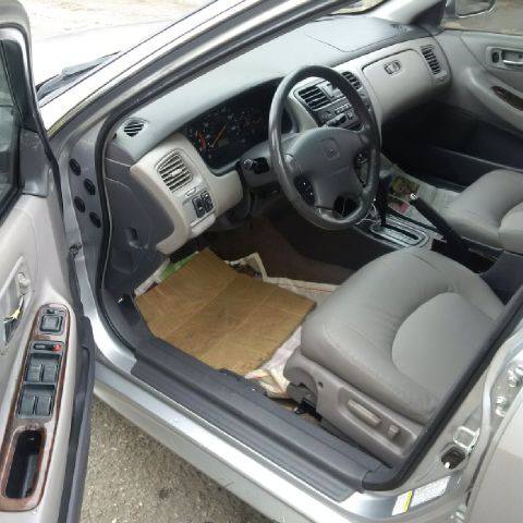 A picture of Call 08143265784 for 2002 Honda Accord for sale in perfect