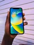 A picture of IPHONE 11