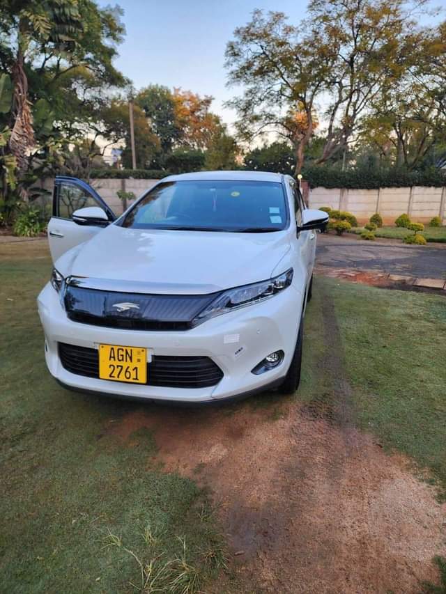 used toyota harrier