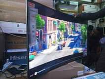 A picture of 440 000 last price for 32inch flat screen TV brand