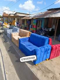 A picture of 0785939368 Sofa mpya za kisasa 160 000 usafir juu yangu