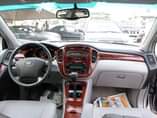 A picture of Toyota Highlander