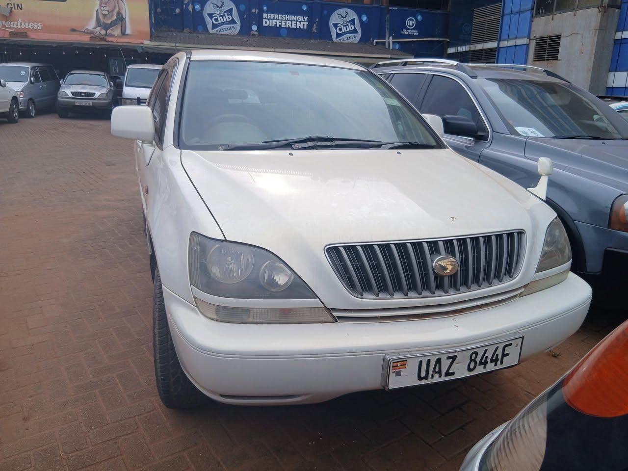 A picture of Car