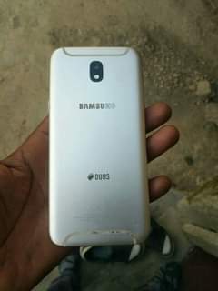A picture of Samsung j5 pro