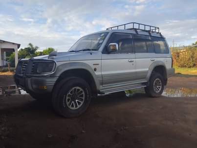 used mitsubishi pajero