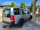A picture of Dicovery 3 for Sale New Car price Mln 40