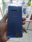 A picture of Samsung galaxy S10 and S10 plus
