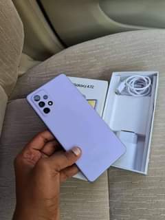 A picture of Samsung Galaxy A72 256gb Open Box