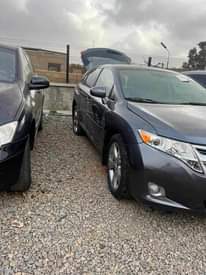 A picture of Tokunbo Toyota Venza for sale
