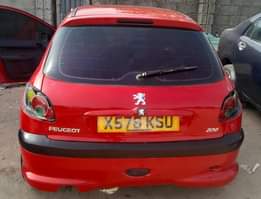 A picture of Peugeot 206 manual Transmission 4 sale Clean body and interior