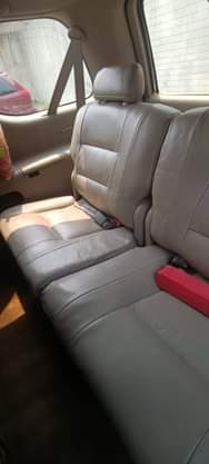 A picture of LAGOS DEALERS DEAL 2004 Toyota Sequoia BUMPER NEEDS TOICH Full