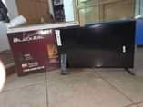 A picture of Valentine day special sale 32 350 000