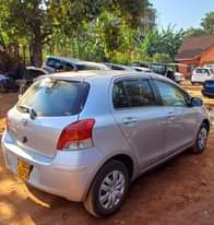 A picture of Toyota vitz 2009 model 1000cc 23 million Call 0757953488
