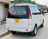 A picture of TOYOTA NOAH BEI MILION 9 5