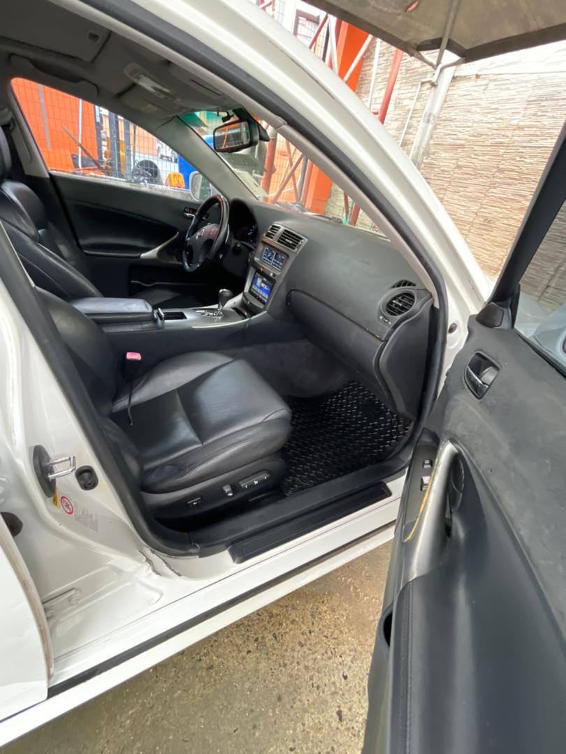 A picture of Lexus Is250 2008 Tokumbo