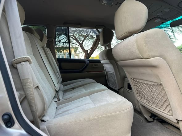 A picture of LAND CRUISER VX Zigzag gear Diesel