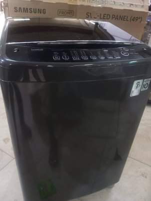 A picture of Washing Machine