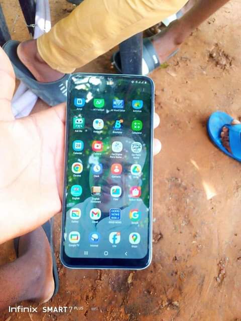 A picture of Galaxy a03 core 32gb storage 4g Ram 2gb bei 110K