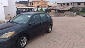 A picture of Awoof 2004 Toyota matrix