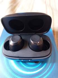 A picture of SHARP TV STAND AND TECNO EAR PADS