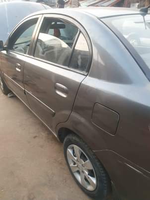 A picture of Kia rio