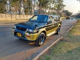 classifieds/cars mitsubishi