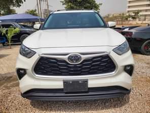 A picture of 2021 Toyota Highlander XLE foreign 53M Abuja deal Contact me