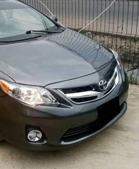 A picture of 5 5m negotiable settlement 100k Sharp clean 2012 Corolla Belgium