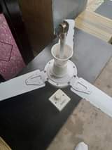 A picture of Feni LYONS..iko poa ..haitaji maelezo mengi..0785107372...45k