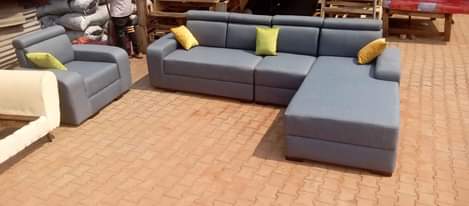 A picture of Sofas l shaped 6 seaters plus 1seperate single sofa
