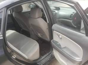 A picture of Hyundai Elantra 2008 V4 Engine and gear Ac chilling first