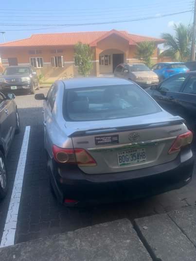 A picture of Toyota Corolla 2010 Sound engine and gear AC need repair