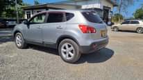 A picture of nissan dualis