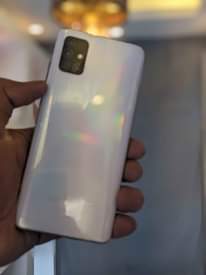 A picture of SAMSUNG A51