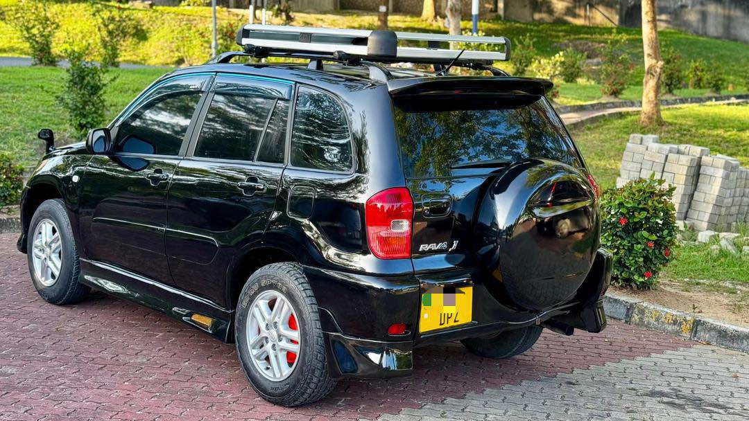 A picture of Toyota Rav 4 Kill Time