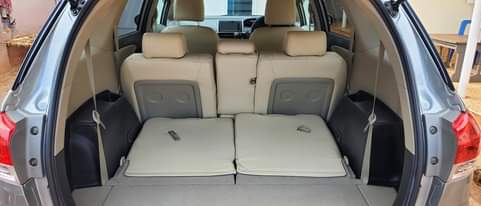 A picture of Toyota Wish 2009