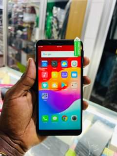 A picture of Oppo A83