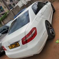 A picture of E300 2010 35M