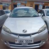 A picture of TOYOTA WISH 2010