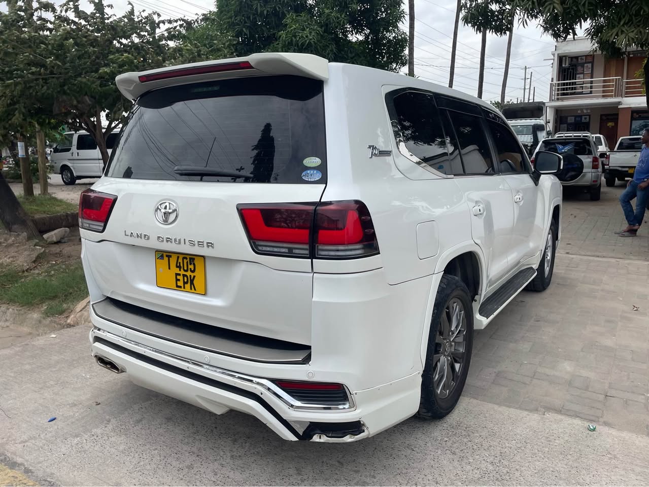 A picture of INATUPWAA ML 65 tuu 9757755939 For Sale Toyota Land Cruiser