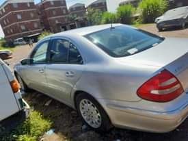 classifieds/cars mercedes