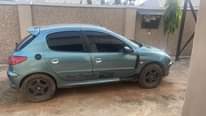 A picture of PEUGEOT 206 AT GOOD CONDITION DRIVES SMOOTH WITH ANDROID SCREEN